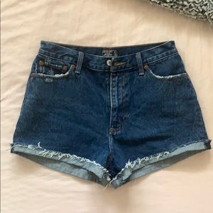 Abercrombie high rise Annie short